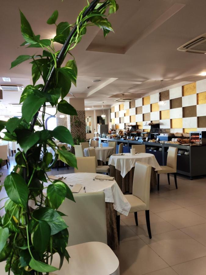 乐卡铁拉酒店 维尼奥拉 外观 照片